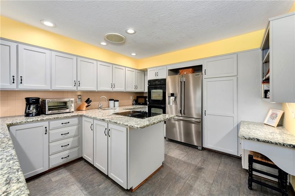 1800 Pine Ridge Drive — photo 20