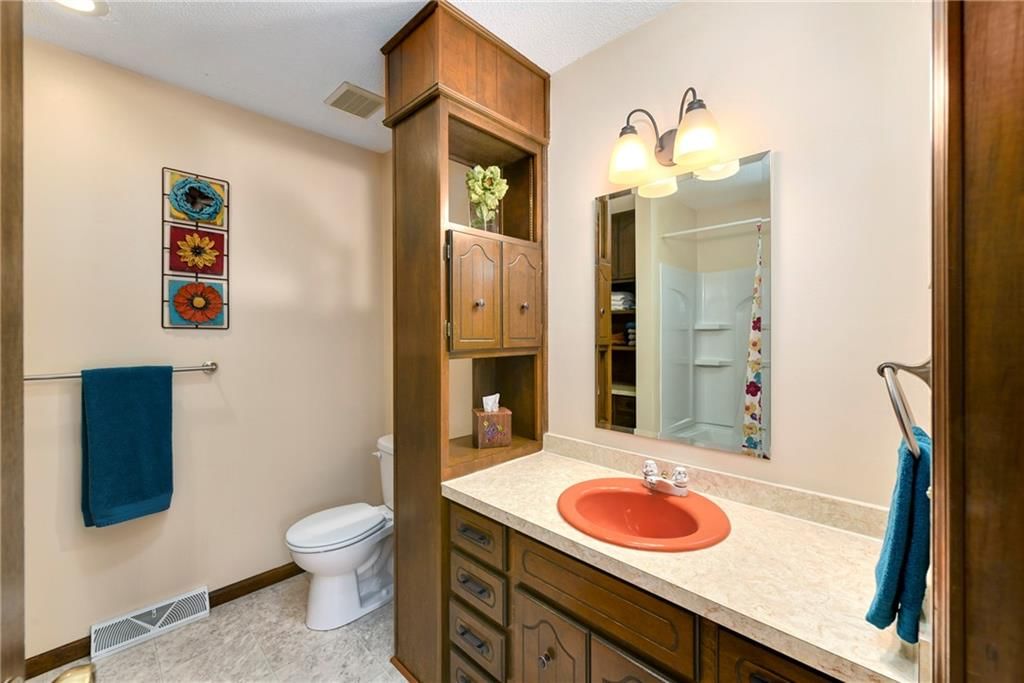 1800 Pine Ridge Drive — photo 33