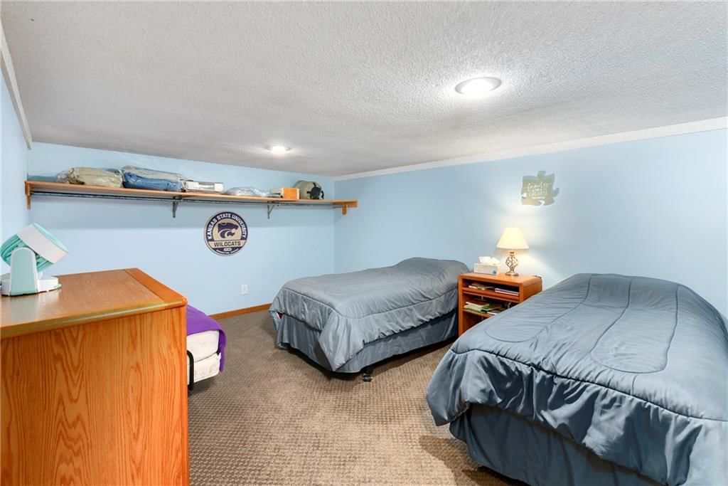 1800 Pine Ridge Drive — photo 41