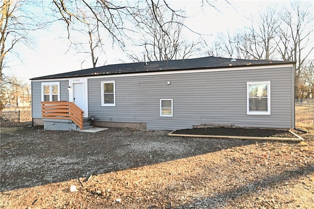 11505 Grandview Road — photo 2