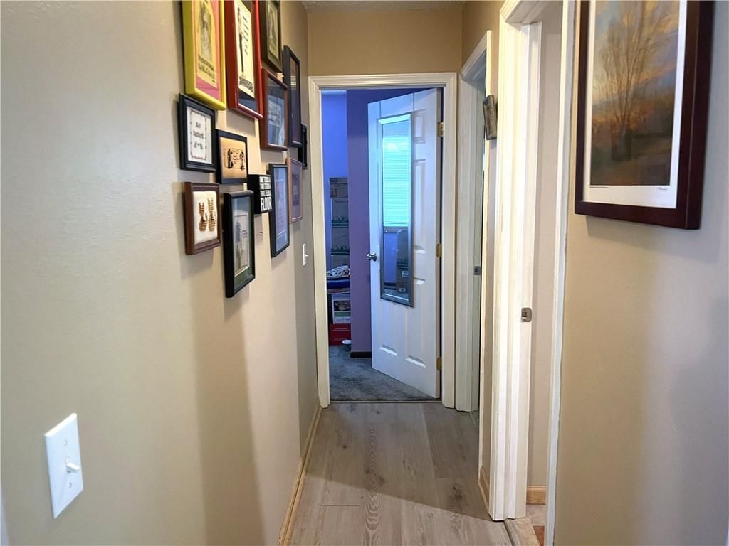40 10th Street — photo 11