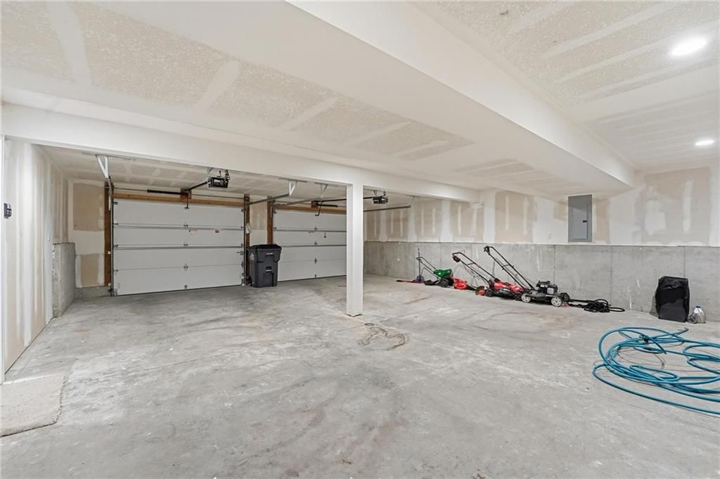 507 SW Meadowood Drive — photo 33