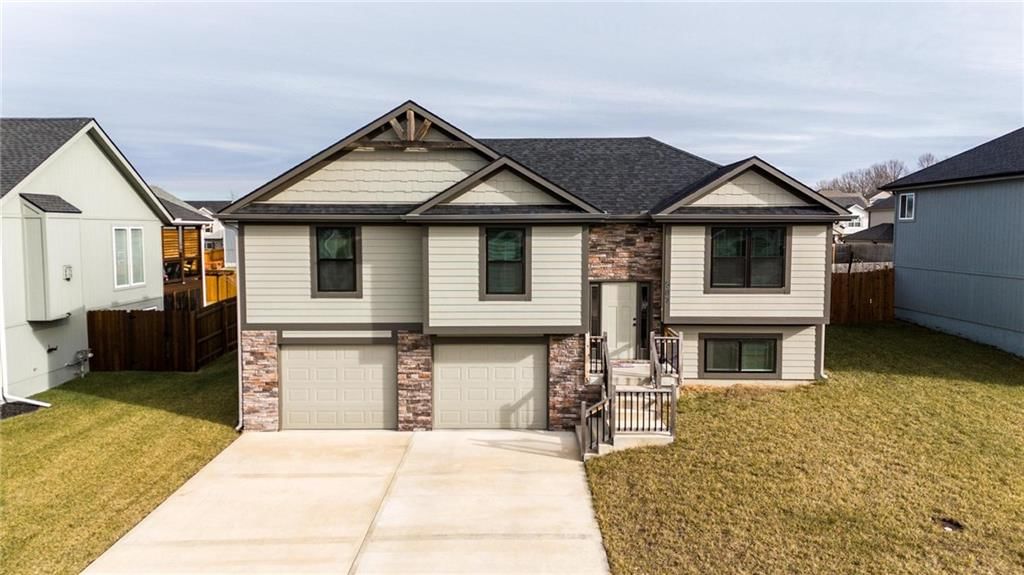 507 SW Meadowood Drive — photo 41