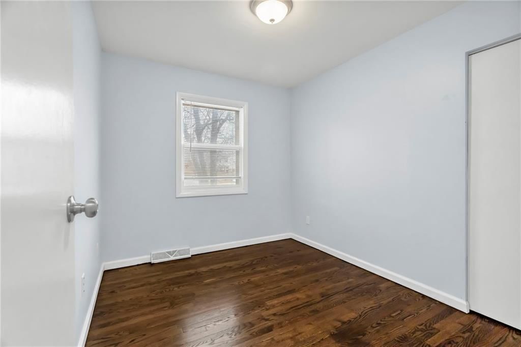 5128 N Richmond Avenue — photo 13
