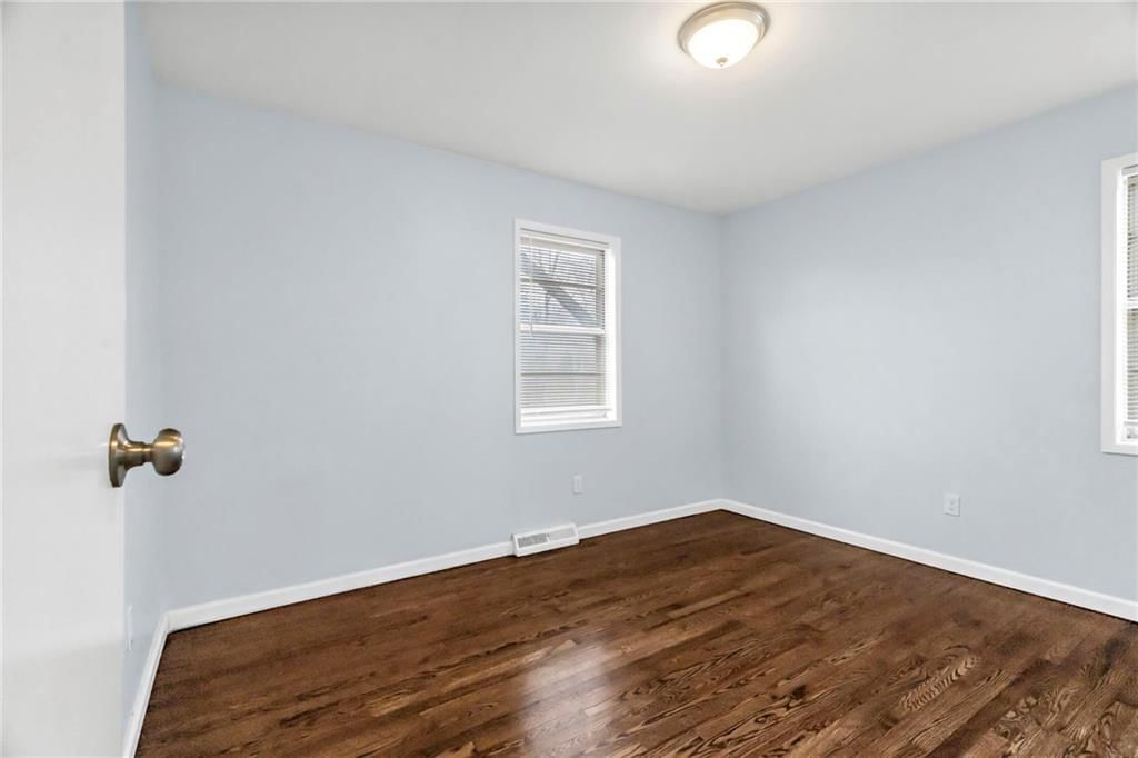 5128 N Richmond Avenue — photo 17
