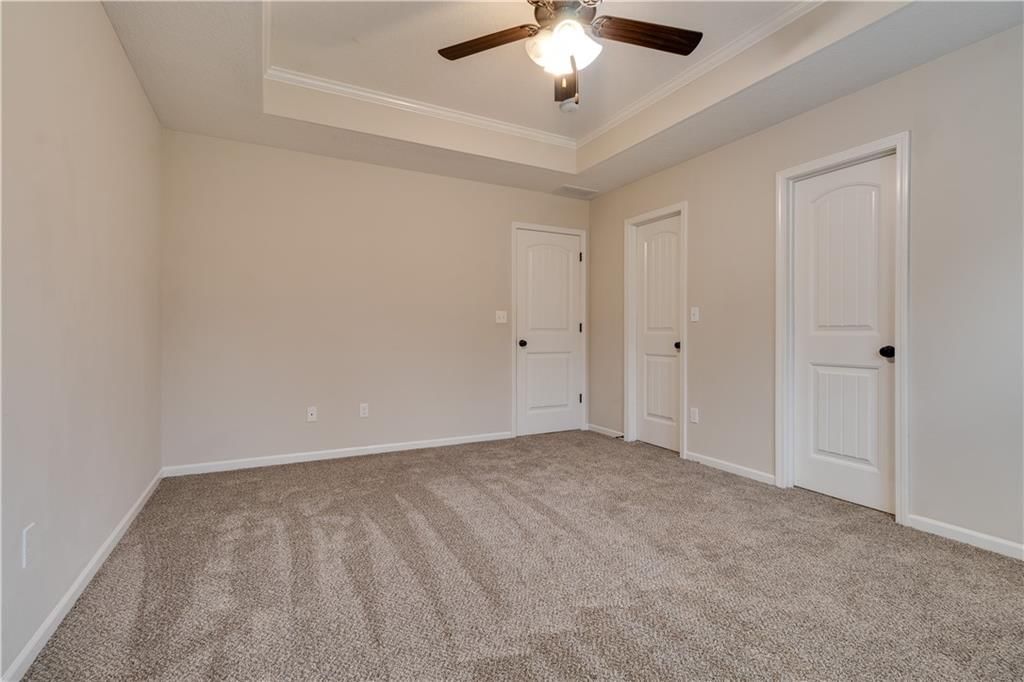 902 W 30th Street — photo 17