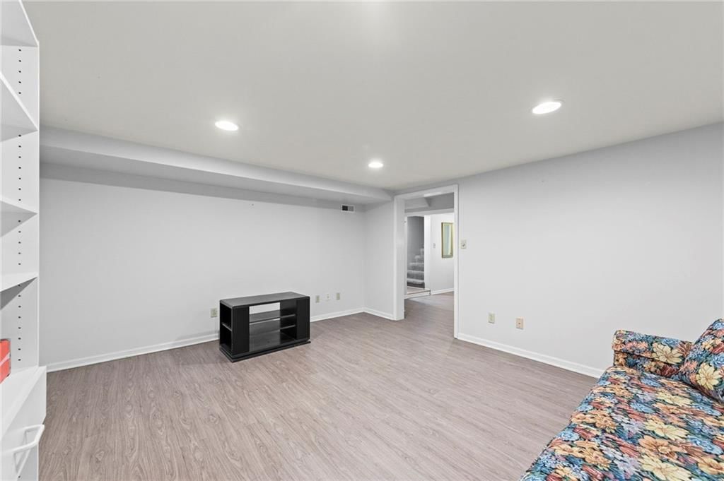 1701 Main Street — photo 42