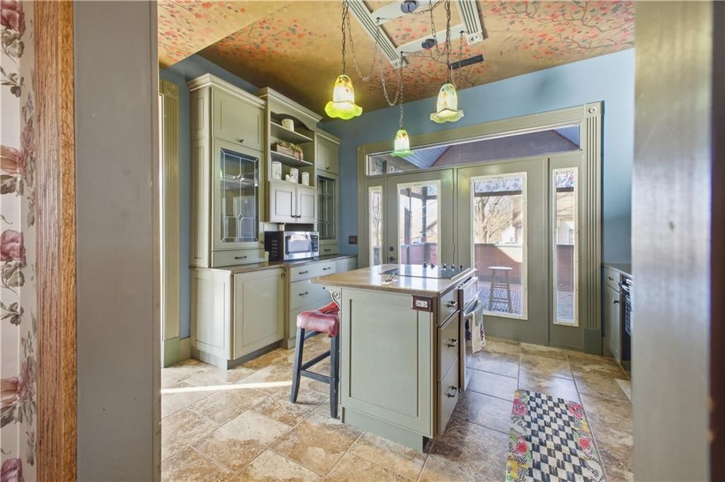 490 E Main Street — photo 15