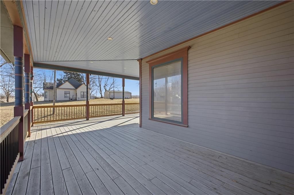 490 E Main Street — photo 55