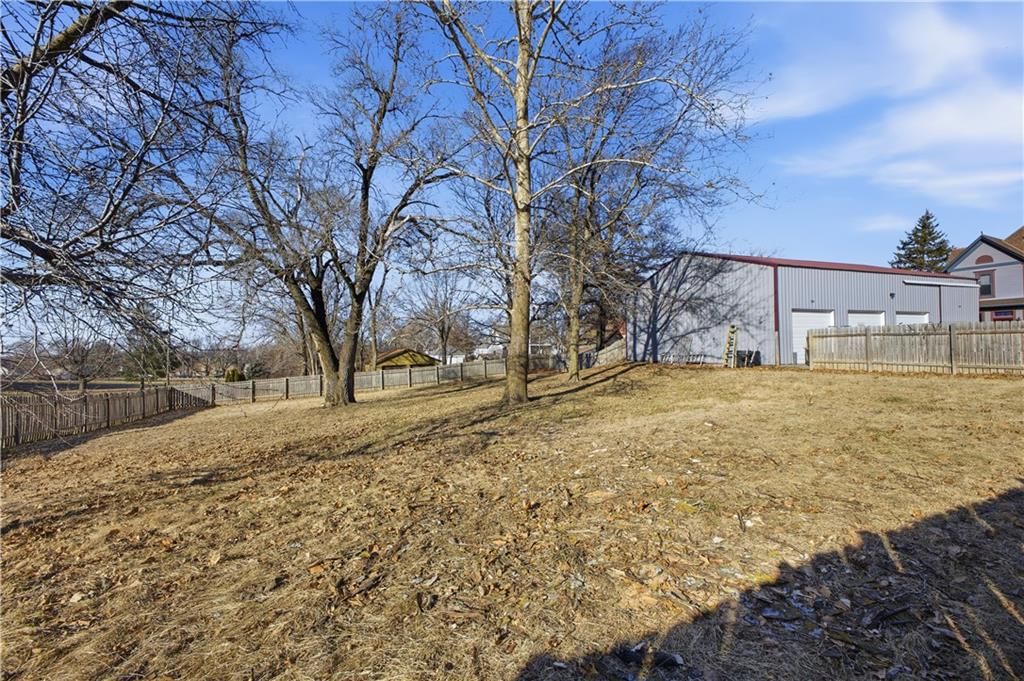 490 E Main Street — photo 72