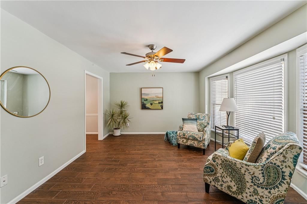 7920 Gillette Street — photo 6