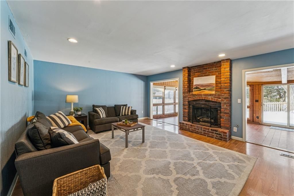 7920 Gillette Street — photo 20