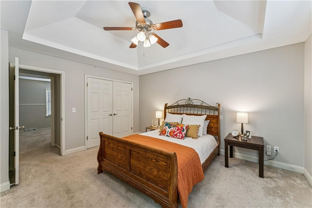 7920 Gillette Street — photo 28