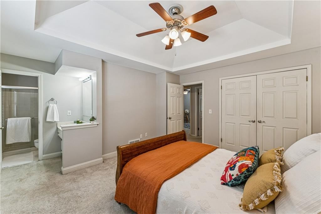 7920 Gillette Street — photo 30