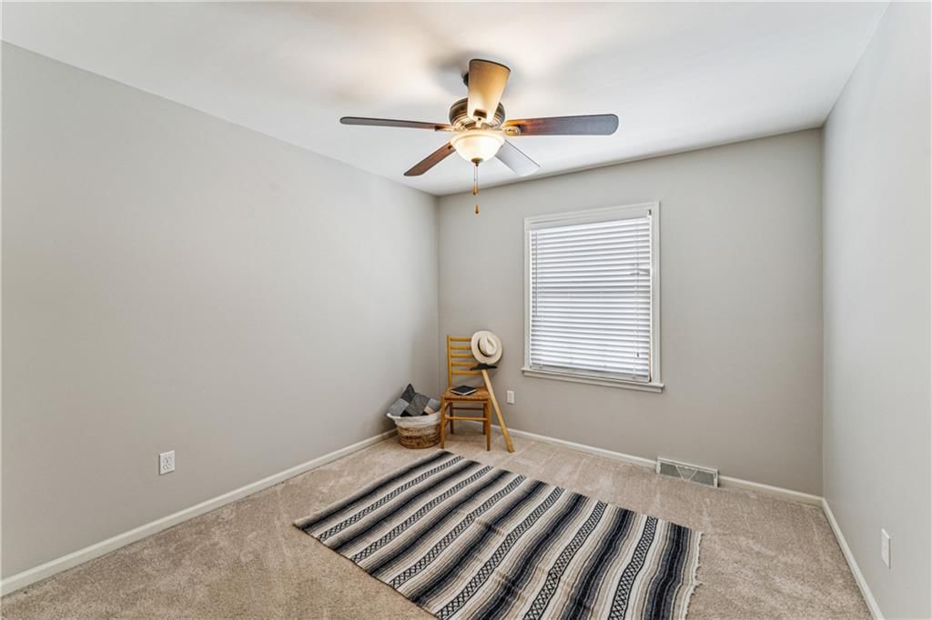 7920 Gillette Street — photo 36