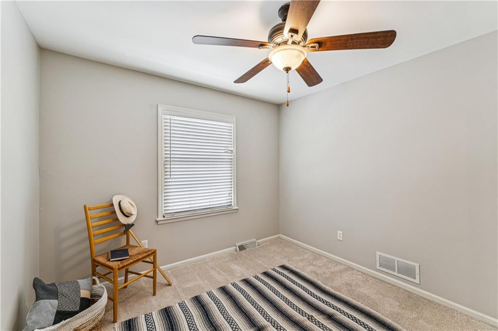7920 Gillette Street — photo 37
