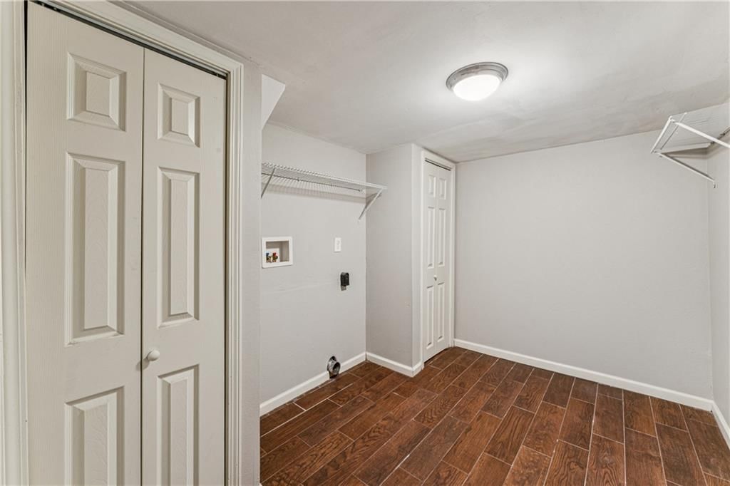7920 Gillette Street — photo 39