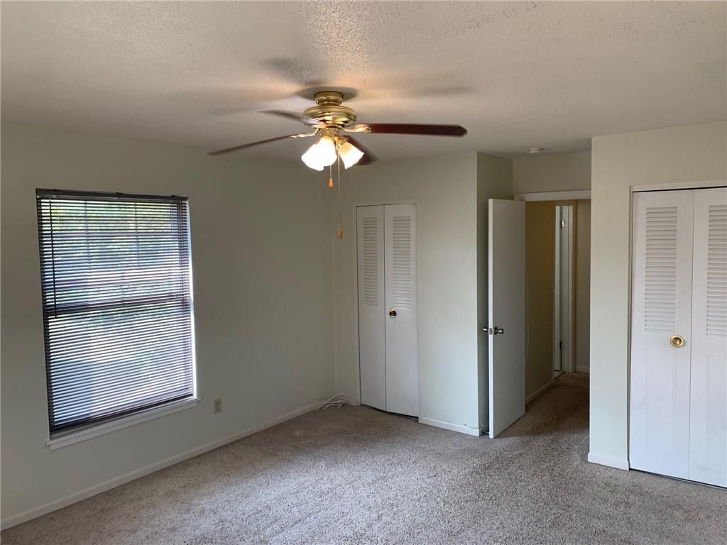 8604 Countryshire Lane — photo 3