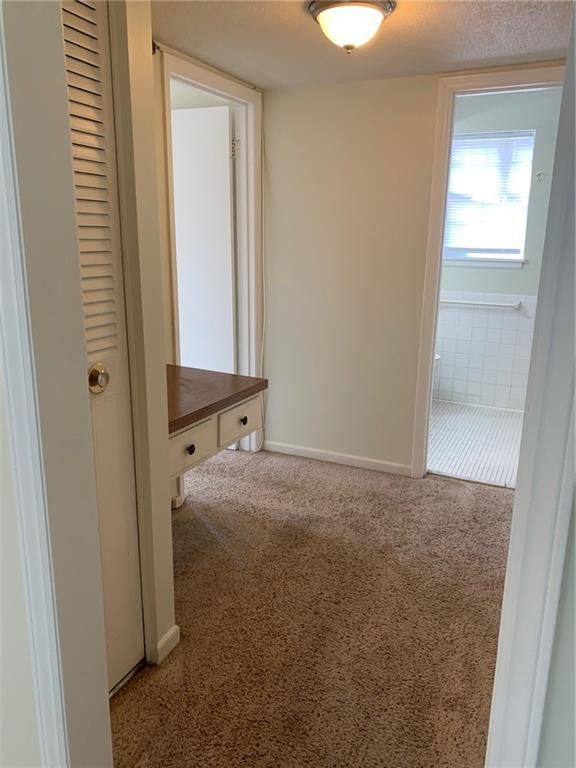 8604 Countryshire Lane — photo 9