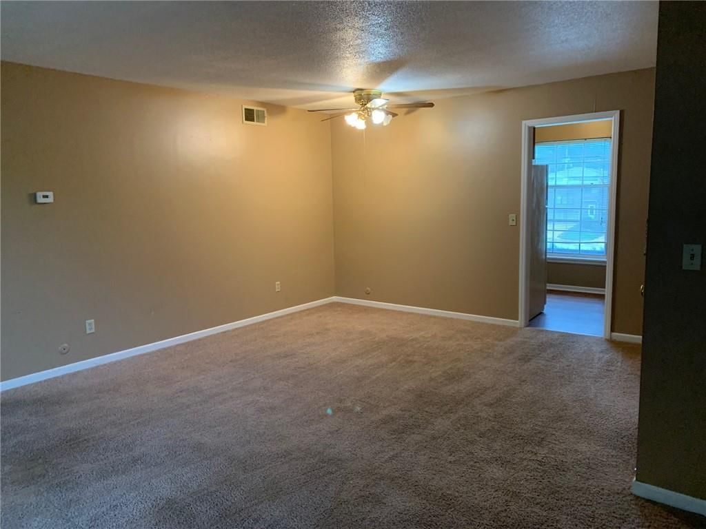 8604 Countryshire Lane — photo 18