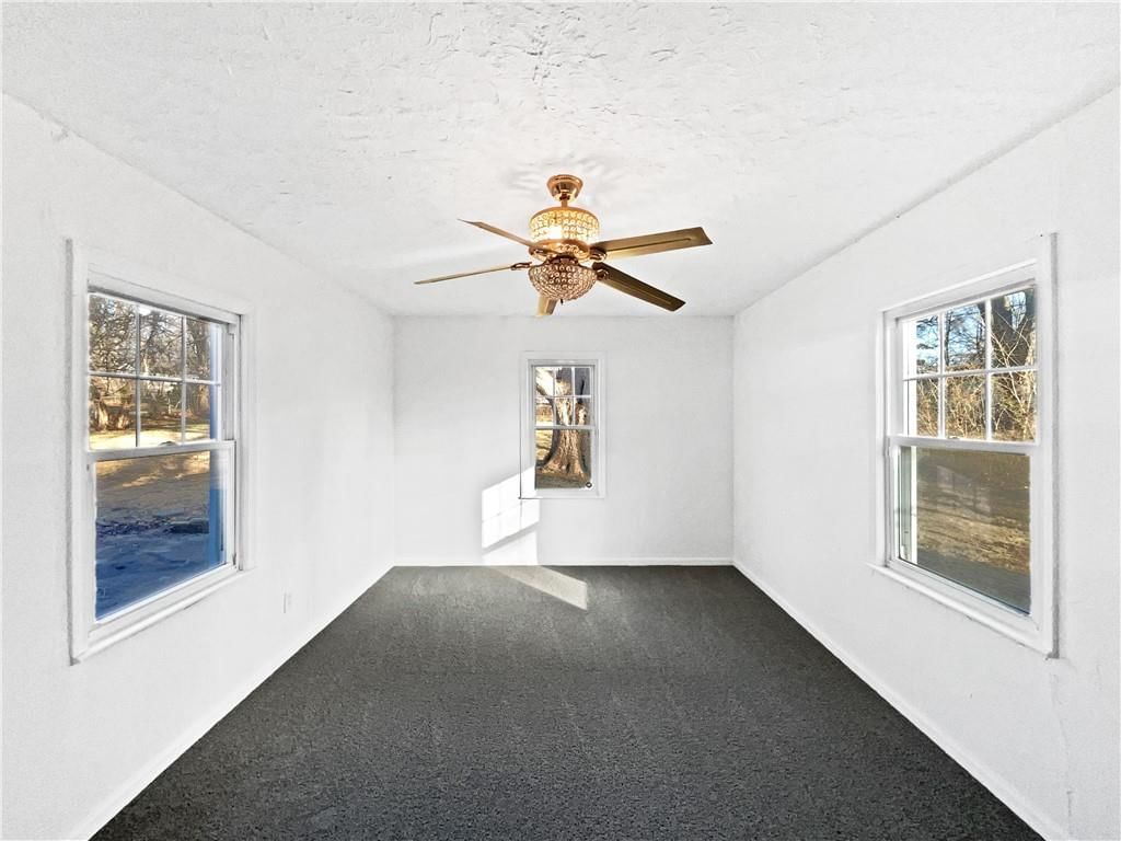 9314 E 68th Terrace — photo 10