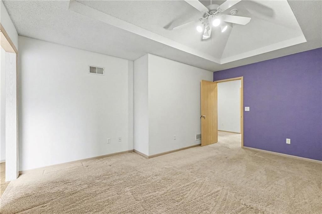 8147 N Lawn Avenue — photo 17