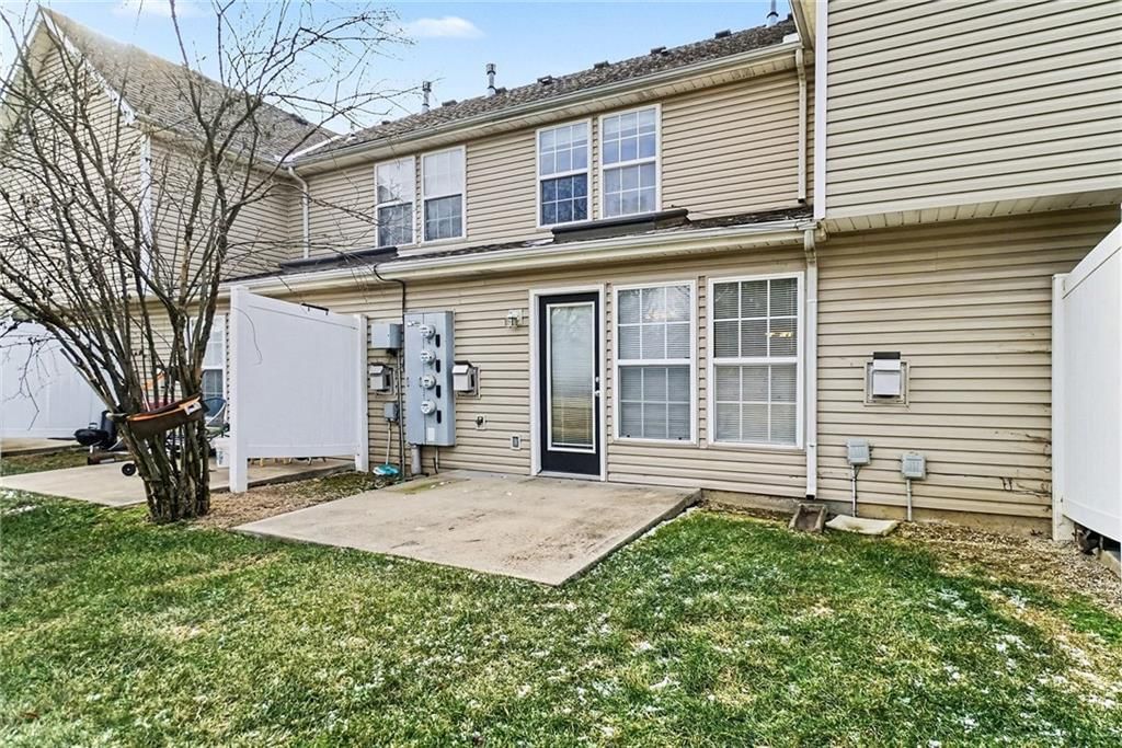 8147 N Lawn Avenue — photo 21