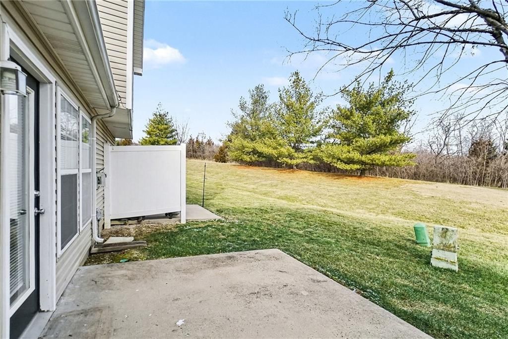 8147 N Lawn Avenue — photo 22