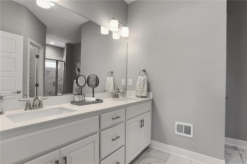 11448 N Auburndale Circle — photo 9