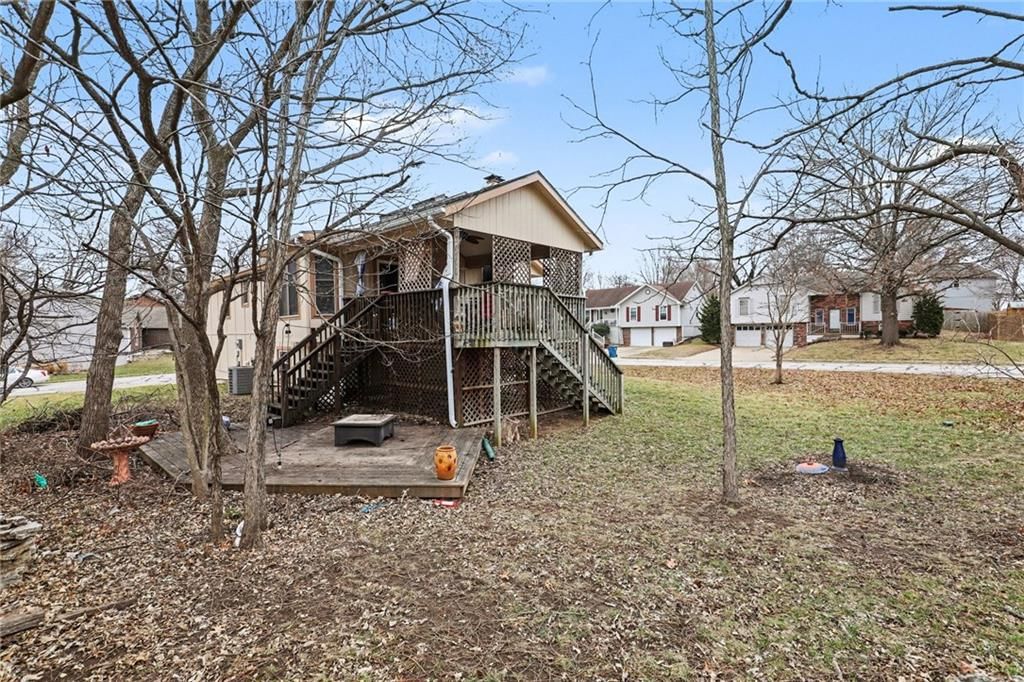 1118 NE Deerbrook Terrace — photo 26
