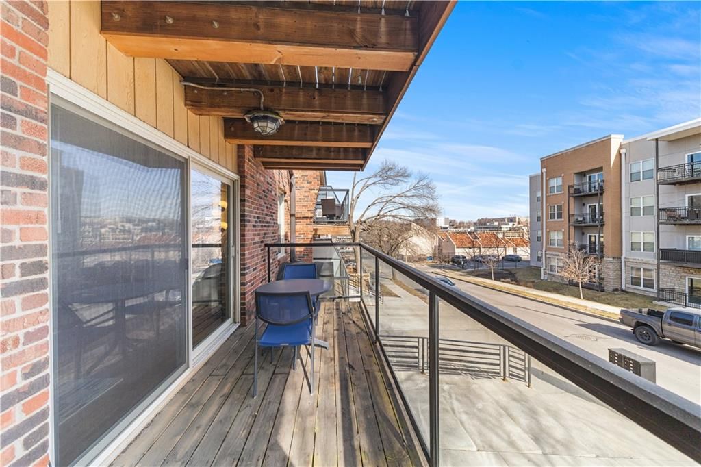4616 HOLLY Street — photo 24
