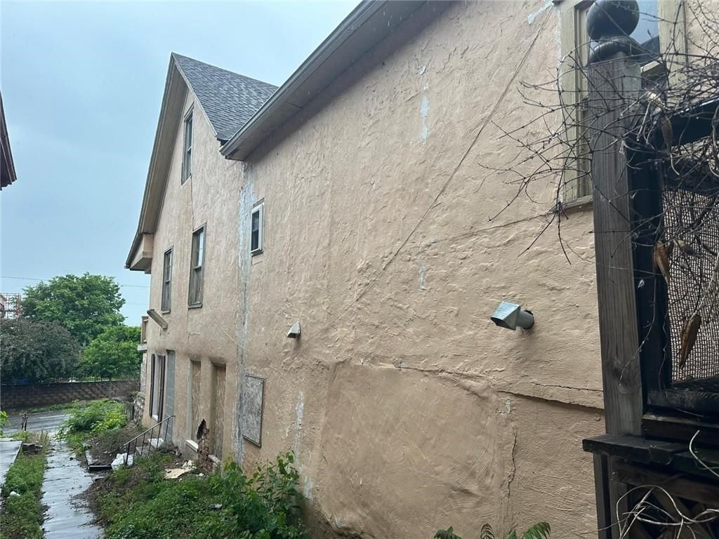 415 S 9TH Street — photo 4