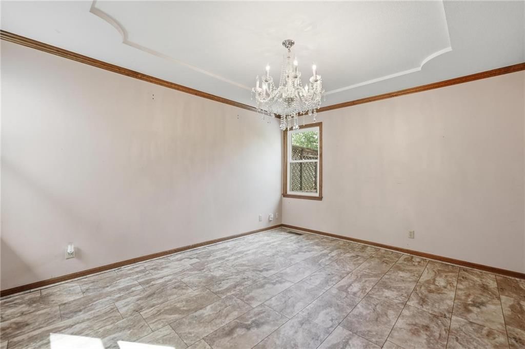 4100 NE SHADY LANE Drive — photo 12