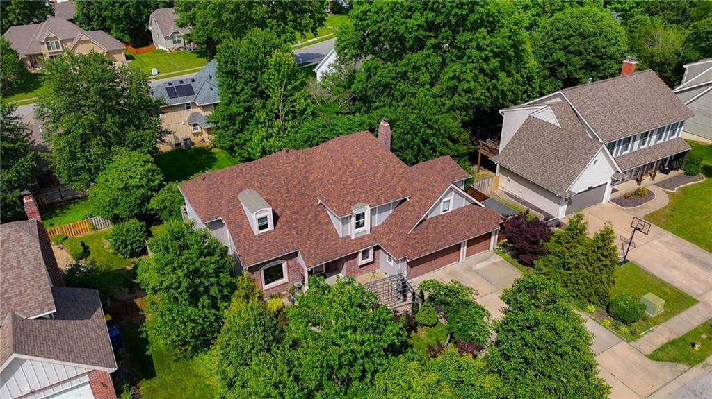 4100 NE SHADY LANE Drive — photo 65