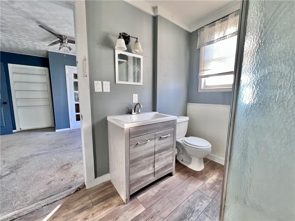 217 W 1st Street — photo 15