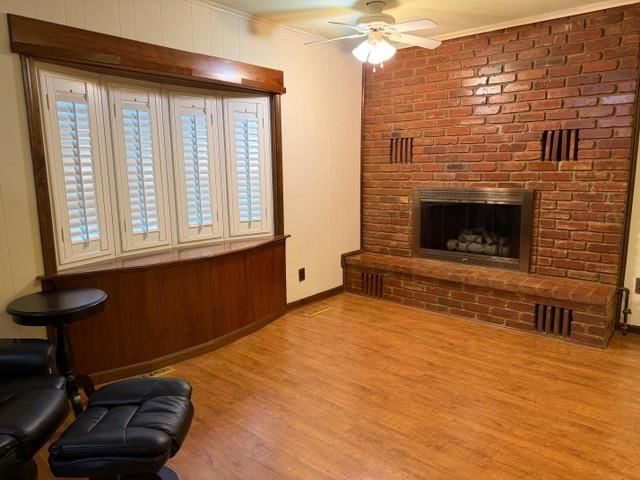 100 N Lincoln Street — photo 3