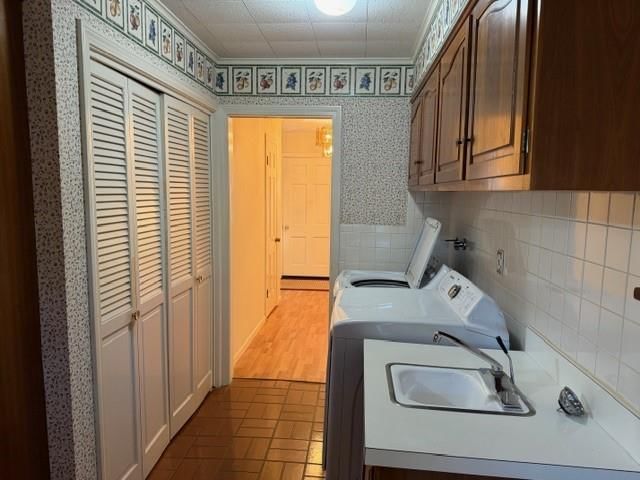100 N Lincoln Street — photo 9