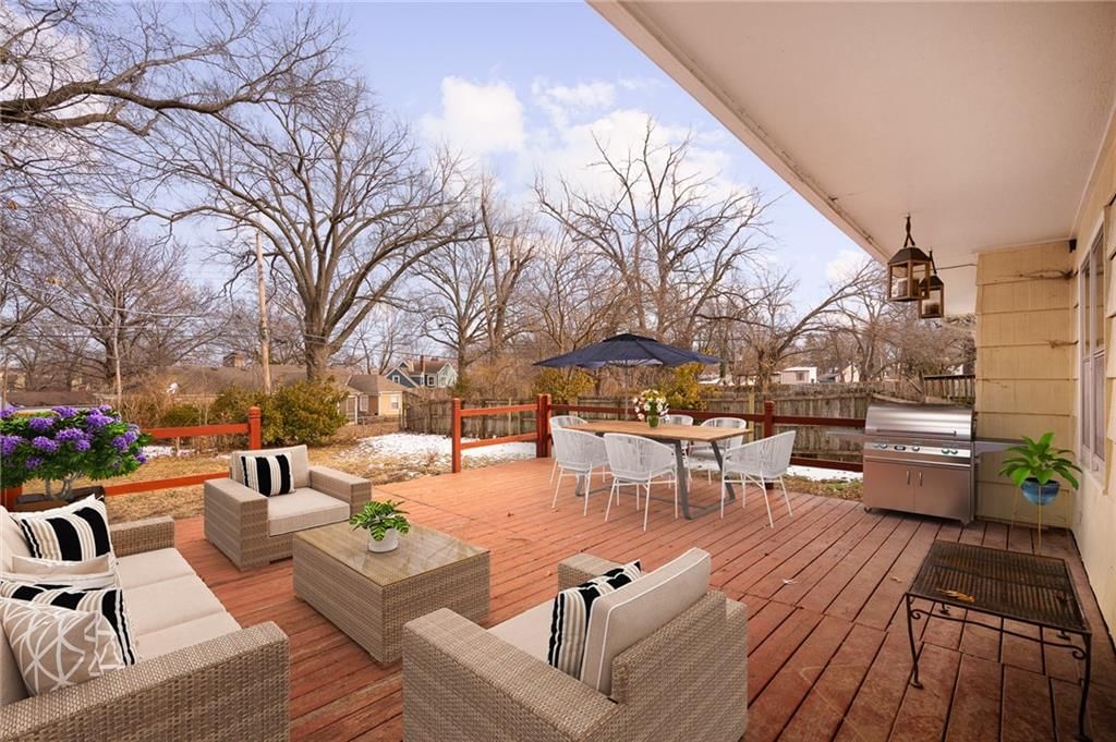 8727 Minnehaha Lane — photo 45