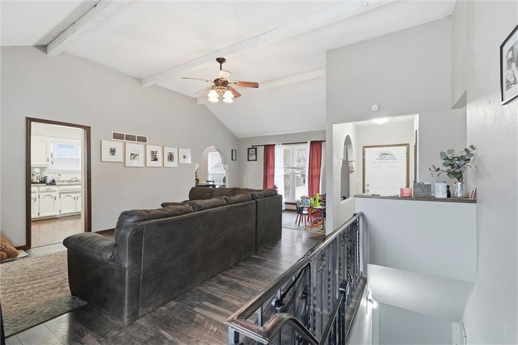 5210 S Mccoy Street — photo 7