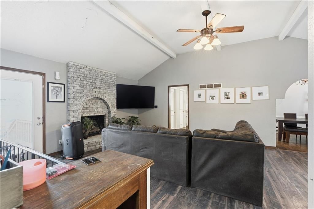 5210 S Mccoy Street — photo 8