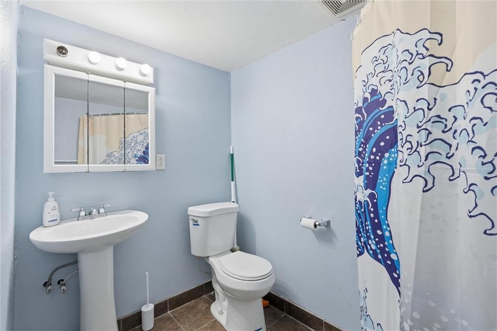 5210 S Mccoy Street — photo 17