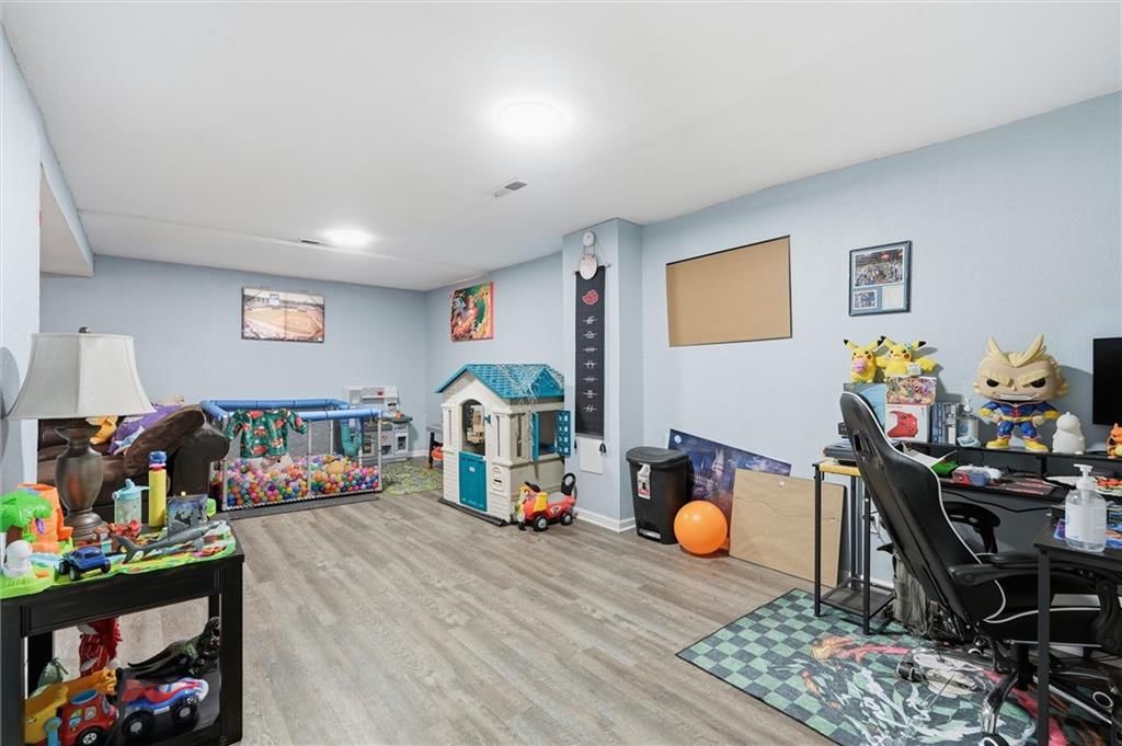 5210 S Mccoy Street — photo 22