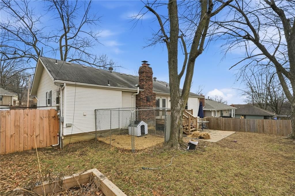 5210 S Mccoy Street — photo 31