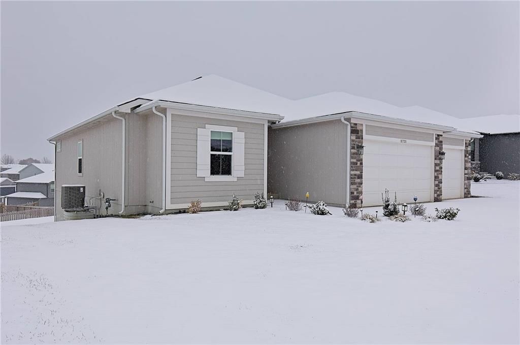 11721 N Lane Avenue — photo 35
