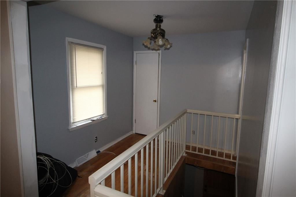13612 Stillwell Road — photo 33