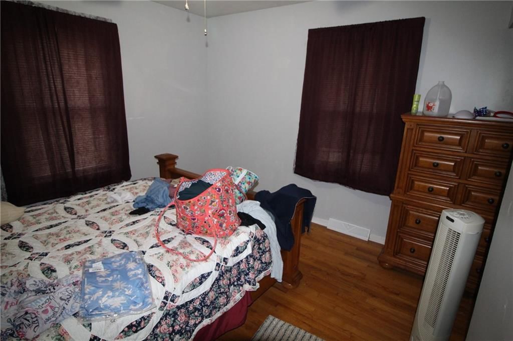 13612 Stillwell Road — photo 37