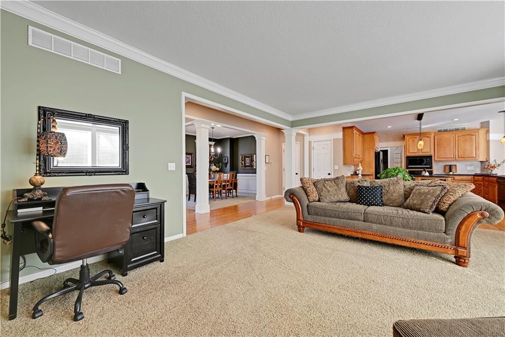 10119 River Hills Drive — photo 13