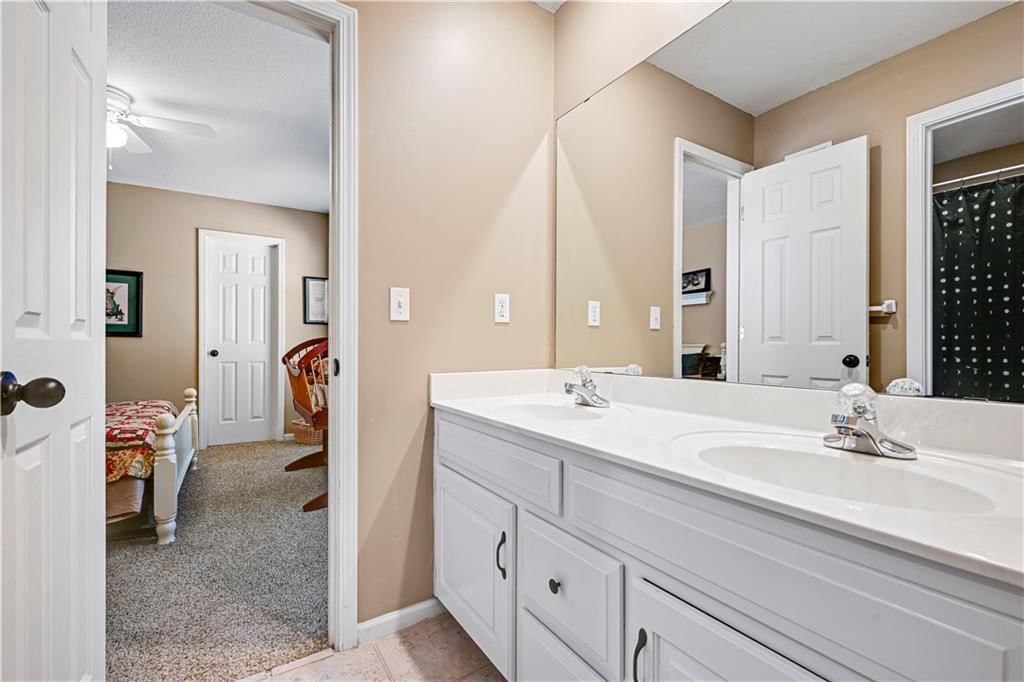10119 River Hills Drive — photo 35