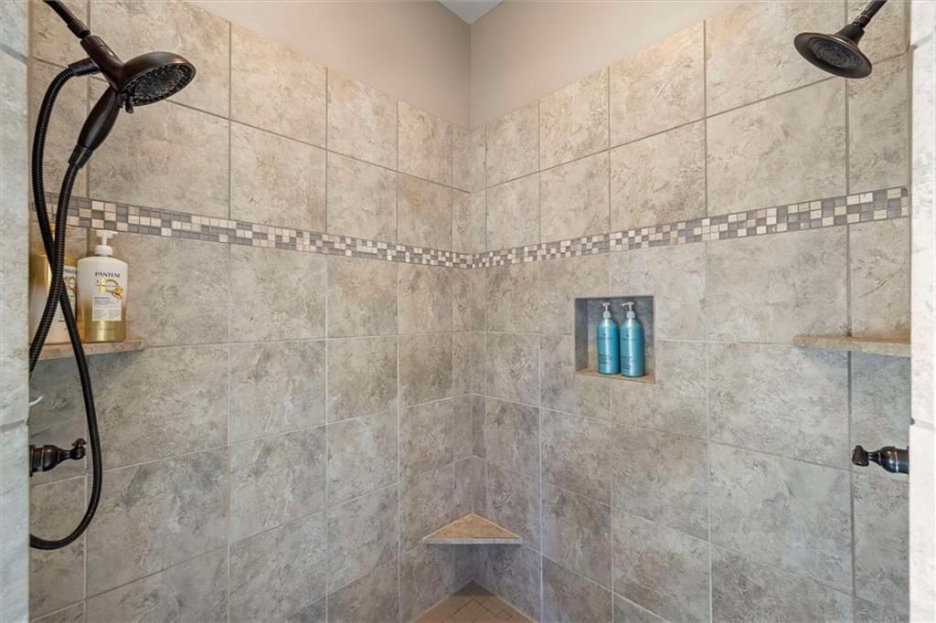 8411 Houston Street — photo 21