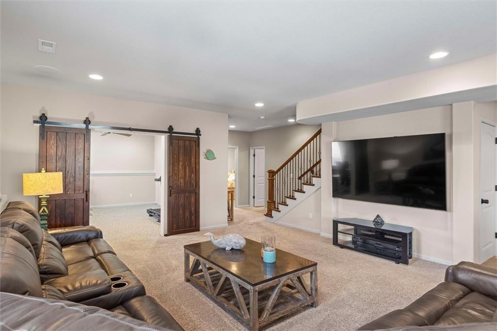 8411 Houston Street — photo 33